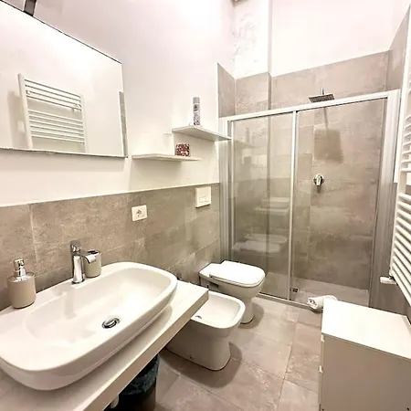 Comfortable House In Centro Storico * Флоренция